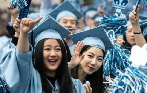 中国留学回国人数增8% 更多海外学子愿意回来干