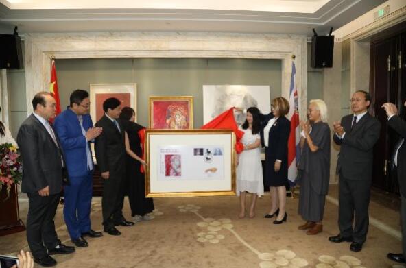 “封”行万里，不忘初心 中国-哥斯达黎加纪念封在京揭幕