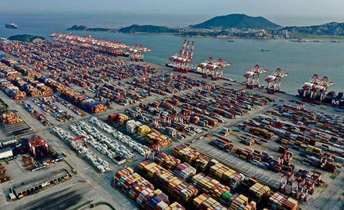 从经贸往来中受益 华侨华人给中国经济韧劲点赞