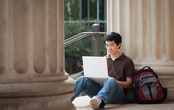 Overseas study procedures go digital in China