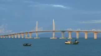 港交所与深交所签订战略合作补充协议 携手推进大湾区建设