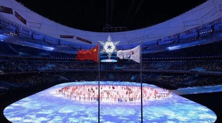 多国人士高度赞扬北京冬奥会和冬残奥会完美收官