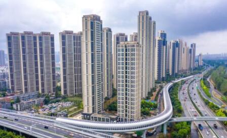 奋力书写新时代东北振兴的崭新篇章