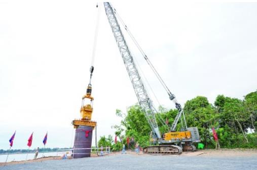 中企承建柬埔寨7号公路升级改造项目举行开工典礼