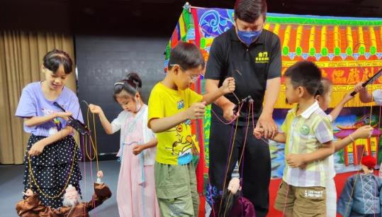 两岸木偶艺人对话交流：未来传承在校园