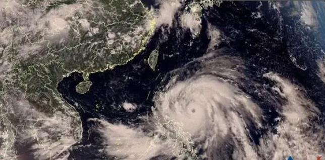 “杜苏芮”明日将登陆我国 东南沿海风雨加剧部分地区有大暴雨