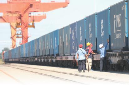 中欧班列，铺就共同繁荣发展之路