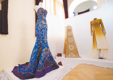 中国丝绸艺术展亮相匈牙利