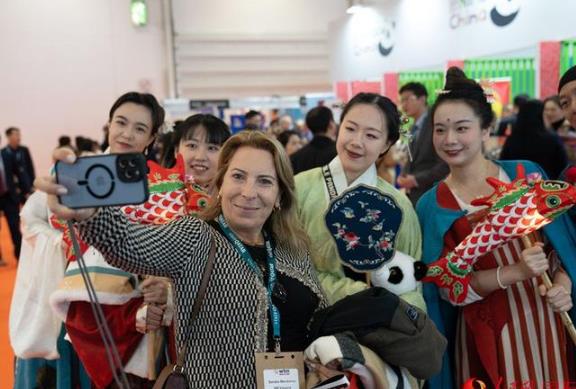 “你好！中国”旅游形象亮相伦敦世界旅游交易会