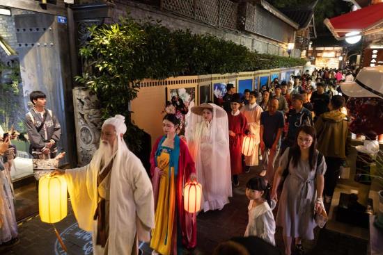 热词生动记录中国人生活