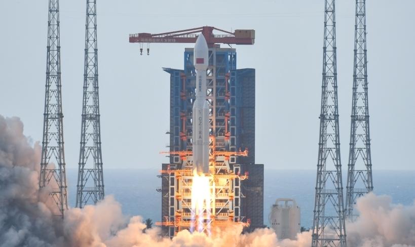 中国成功发射卫星互联网低轨12组卫星