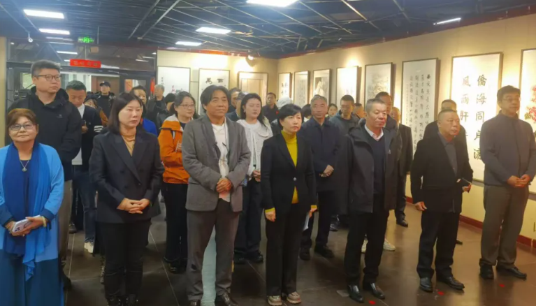 庆祝中国致公党成立100周年书画摄影作品展在西安举行