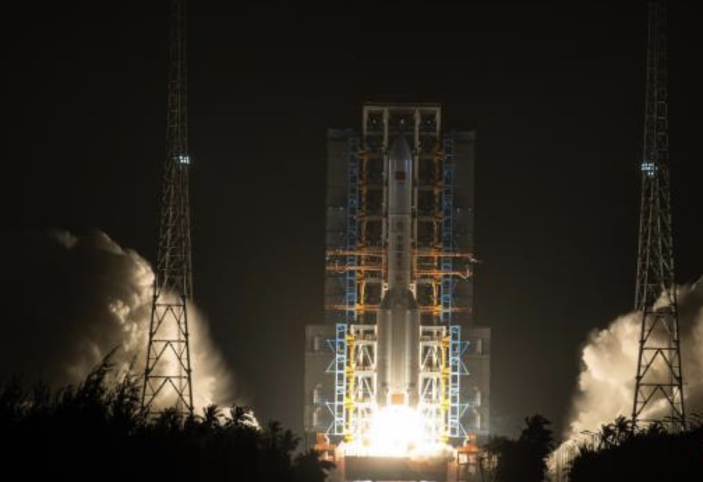 中国成功发射通信技术试验卫星二十号