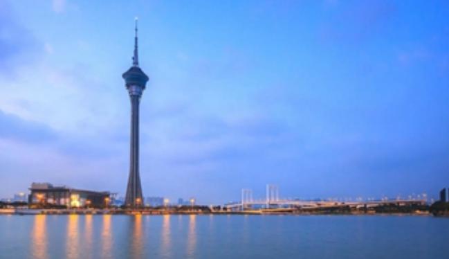 2025华人之光颁奖盛典在澳门举行