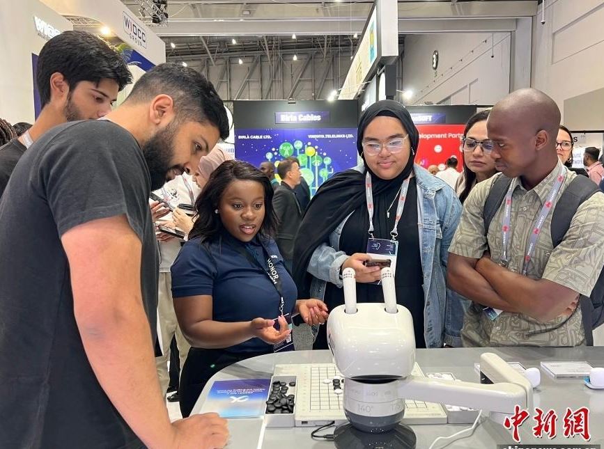 第28届非洲科技节开幕 中国AI创新产品受瞩目
