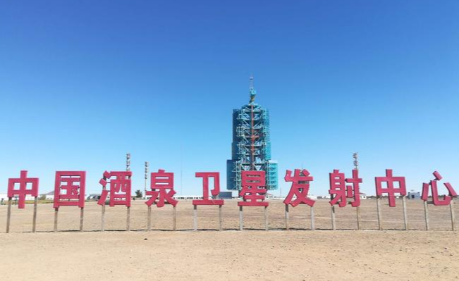 力鸿一号飞行器首飞成功