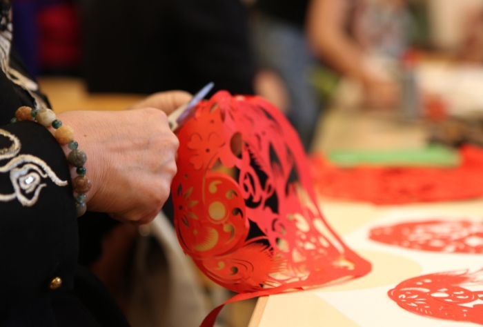 菲律宾大学孔子学院与菲移民局联合举办2026年马年新春庆祝活动