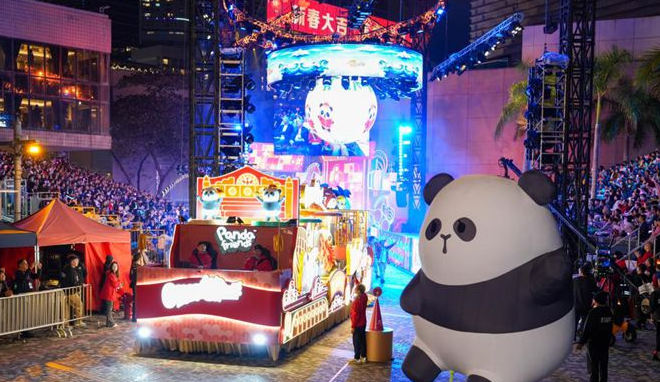 一路花车,满城欢喜——香港花车巡游30载从街头走向世界