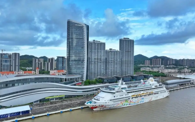 广州邮轮旅游火热 逾2400名游客开启东南亚三国之旅