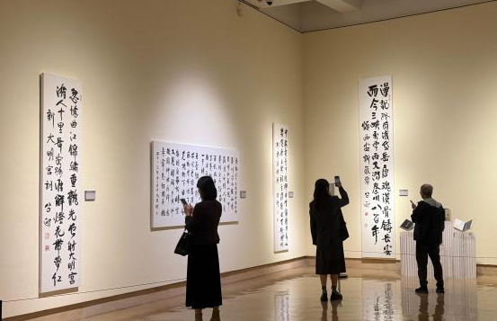 “我从长安来——熊召政诗文书法作品展”在西安开幕