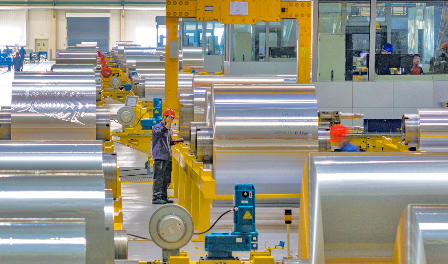 我国科研人员研制出超强高导耐热铜箔