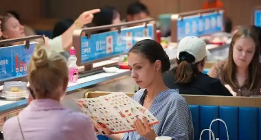 我国加力优化离境退税措施扩大入境消费