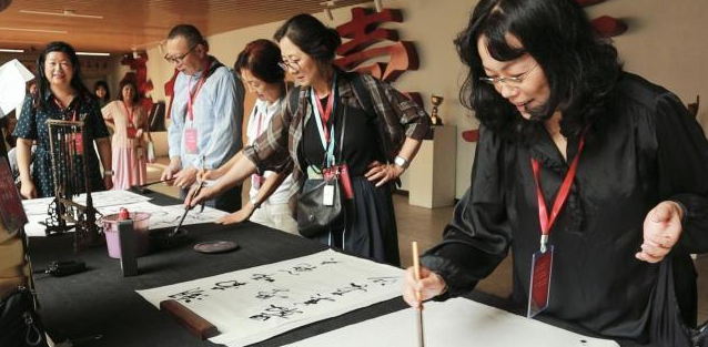 从“学中文”到“懂中国” 海外华文教育多元发展